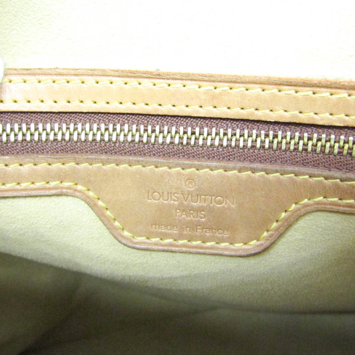 LOUIS VUITTON Looping Shoulder Bag