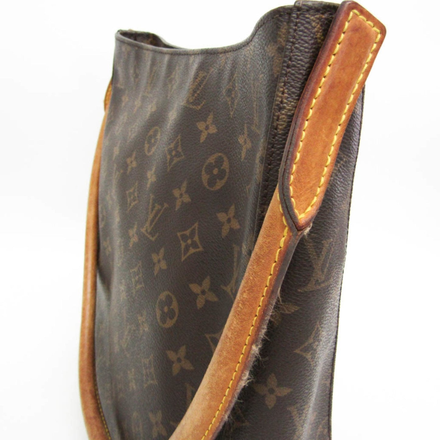 LOUIS VUITTON Looping Shoulder Bag