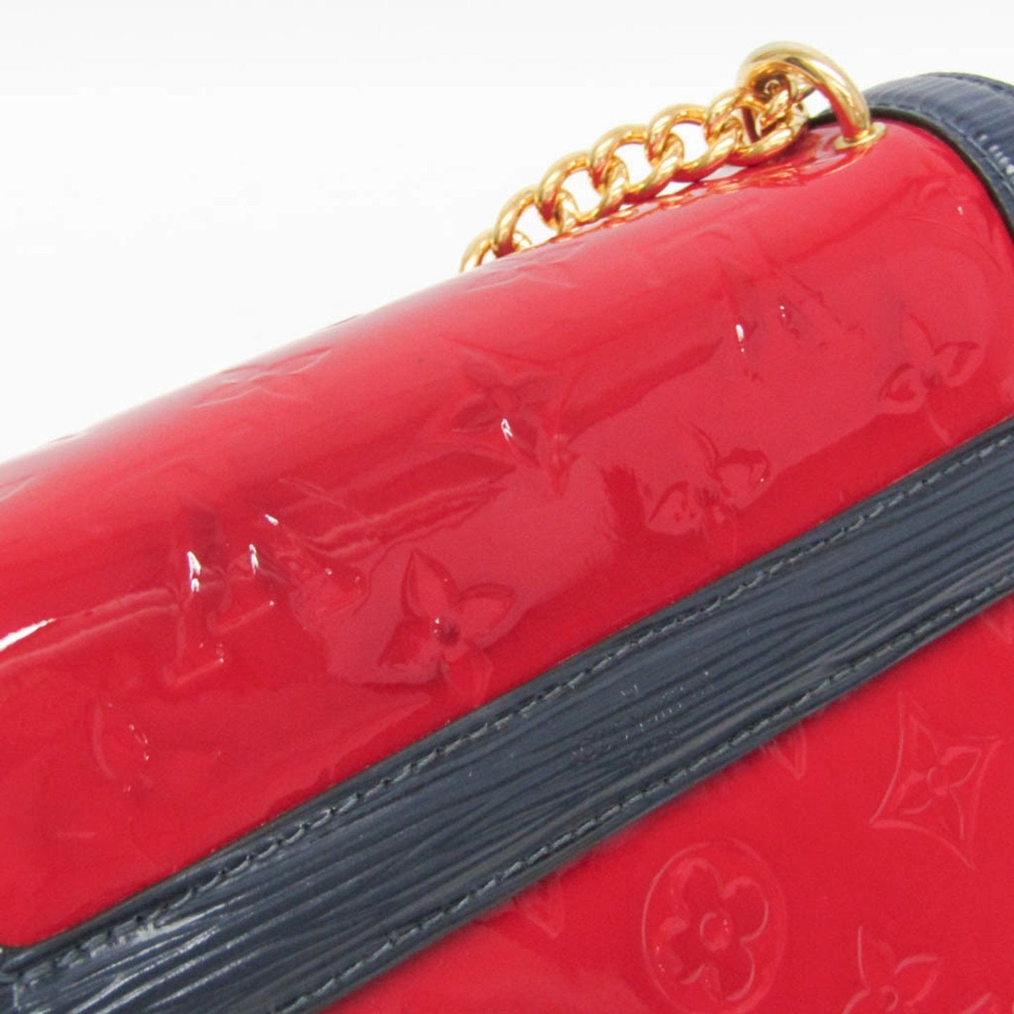 LOUIS VUITTON Wynwood Shoulder Bag