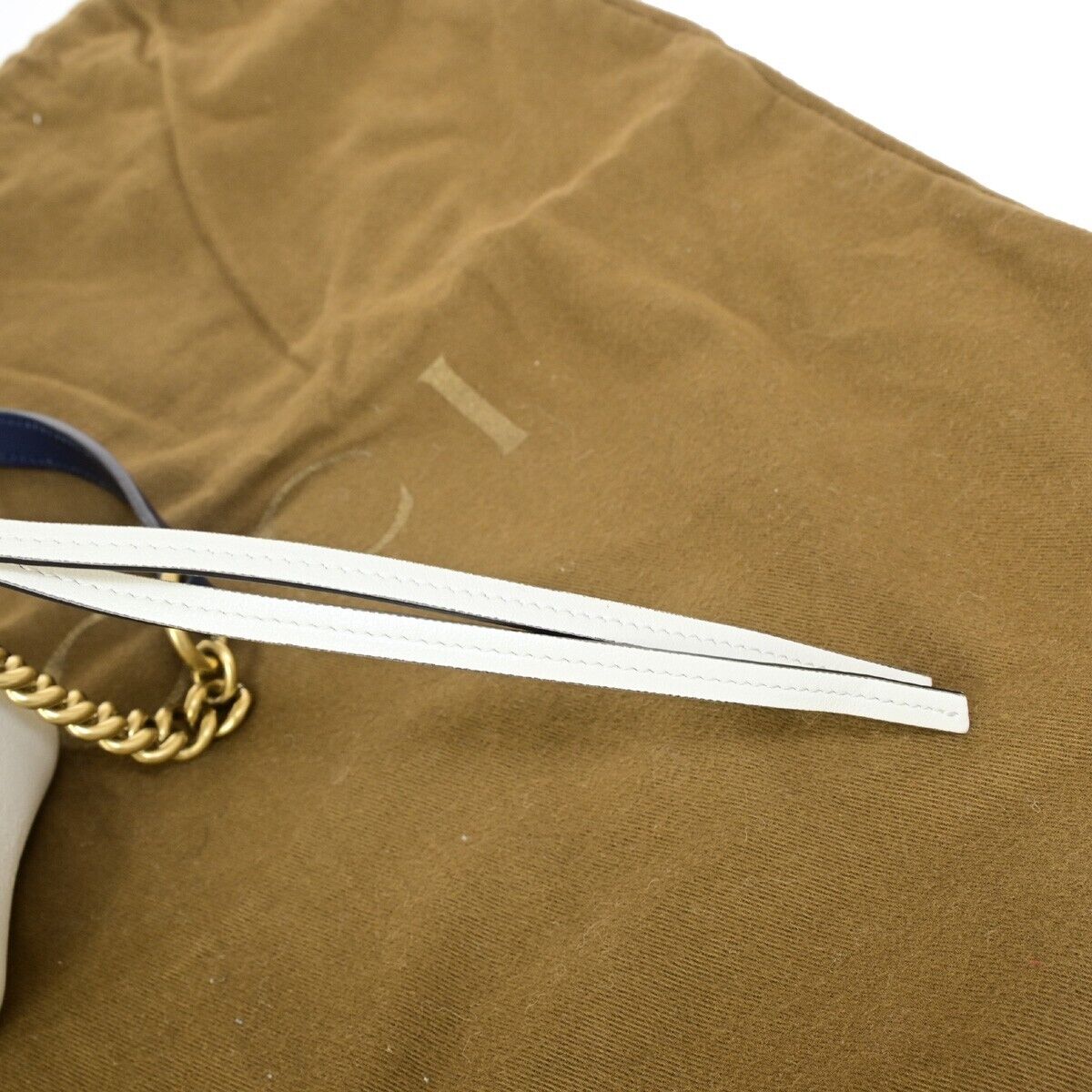 GUCCI GG Marmont Shoulder Bag