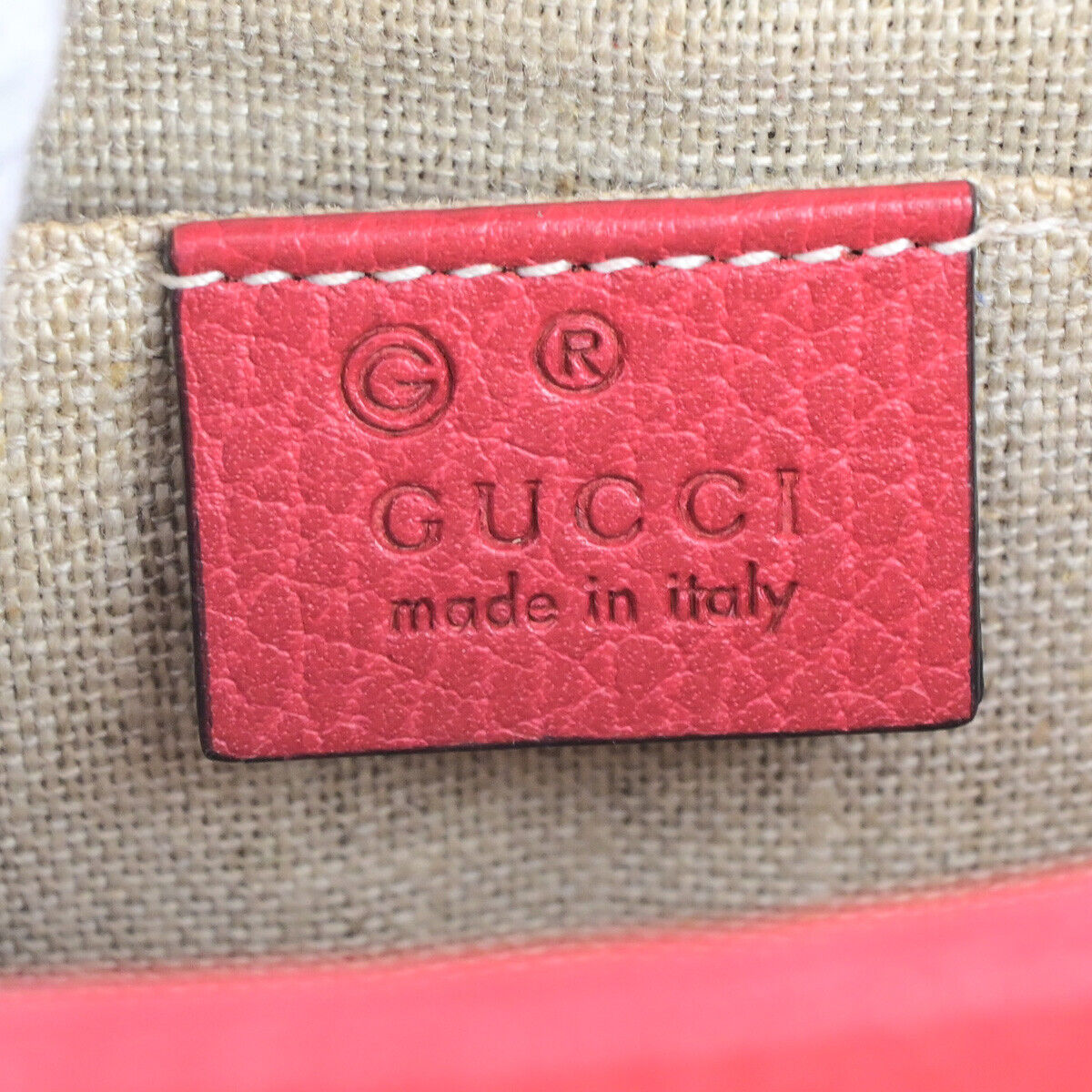 GUCCI Interlocking Shoulder Bag