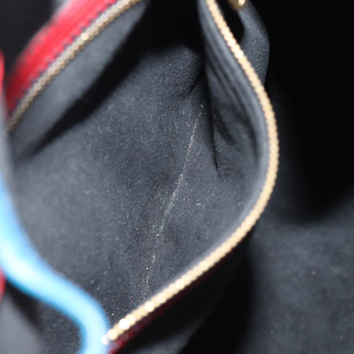 LOUIS VUITTON Noe Shoulder Bag