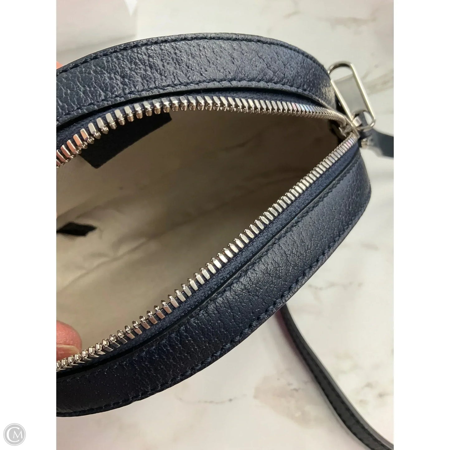 Handbag Luxury Designer By Gucci, Size: Small