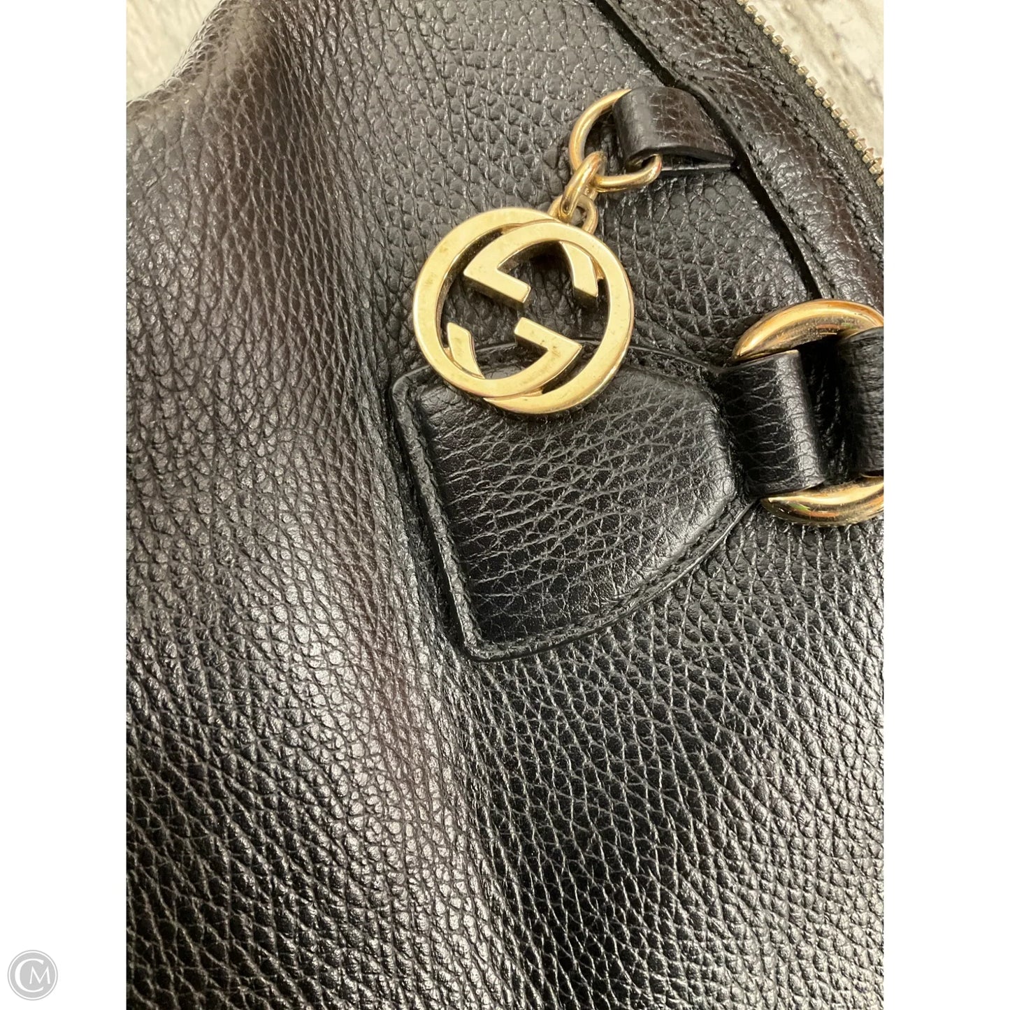 Crossbody Luxury Designer By Gucci, Size: Medium