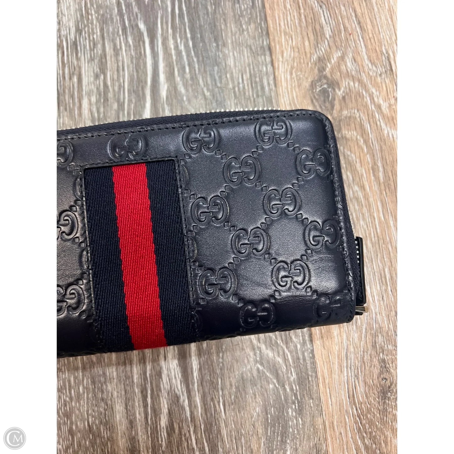 Wallet Luxury Designer By Gucci, Size: Large