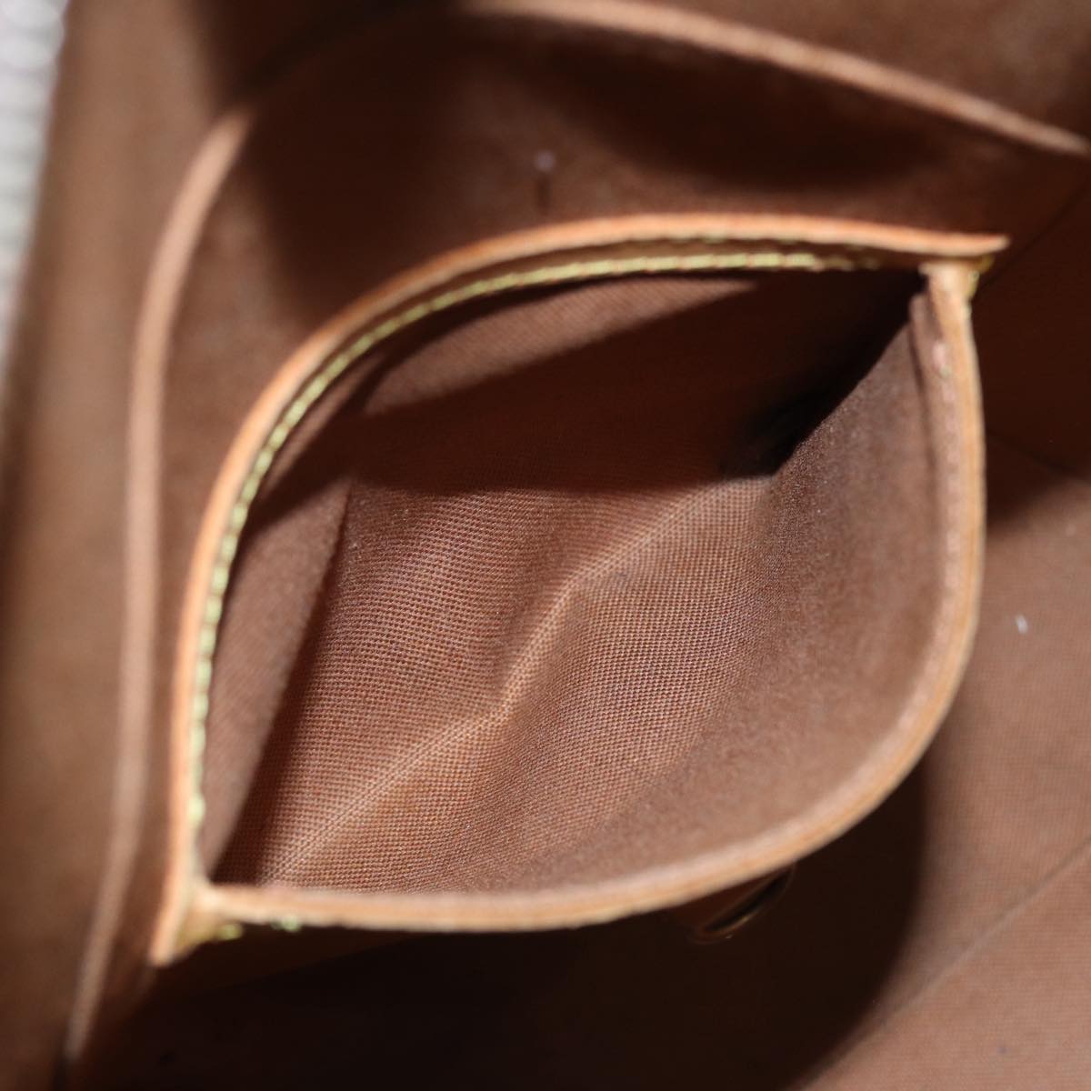 LOUIS VUITTON Ellipse Shoulder Bag