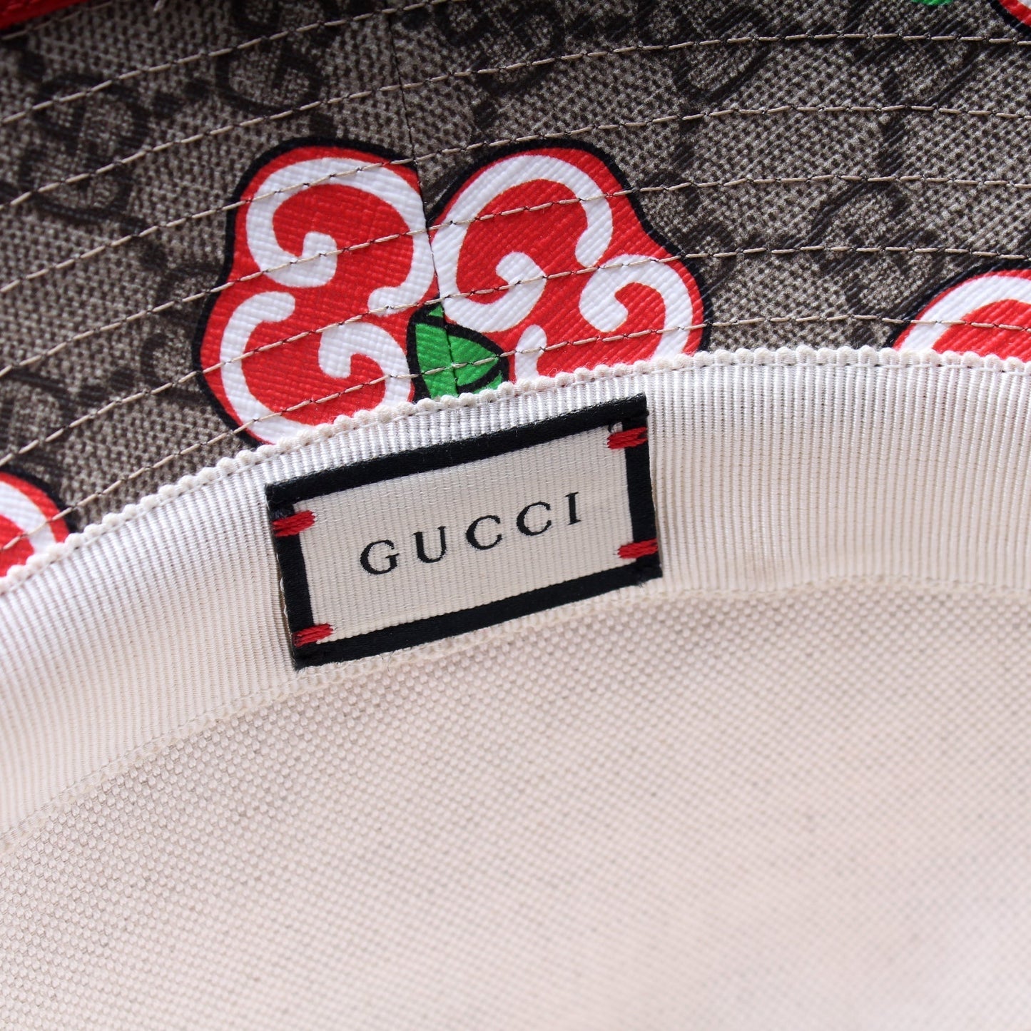 Gucci Apples Bucket Hat Size M