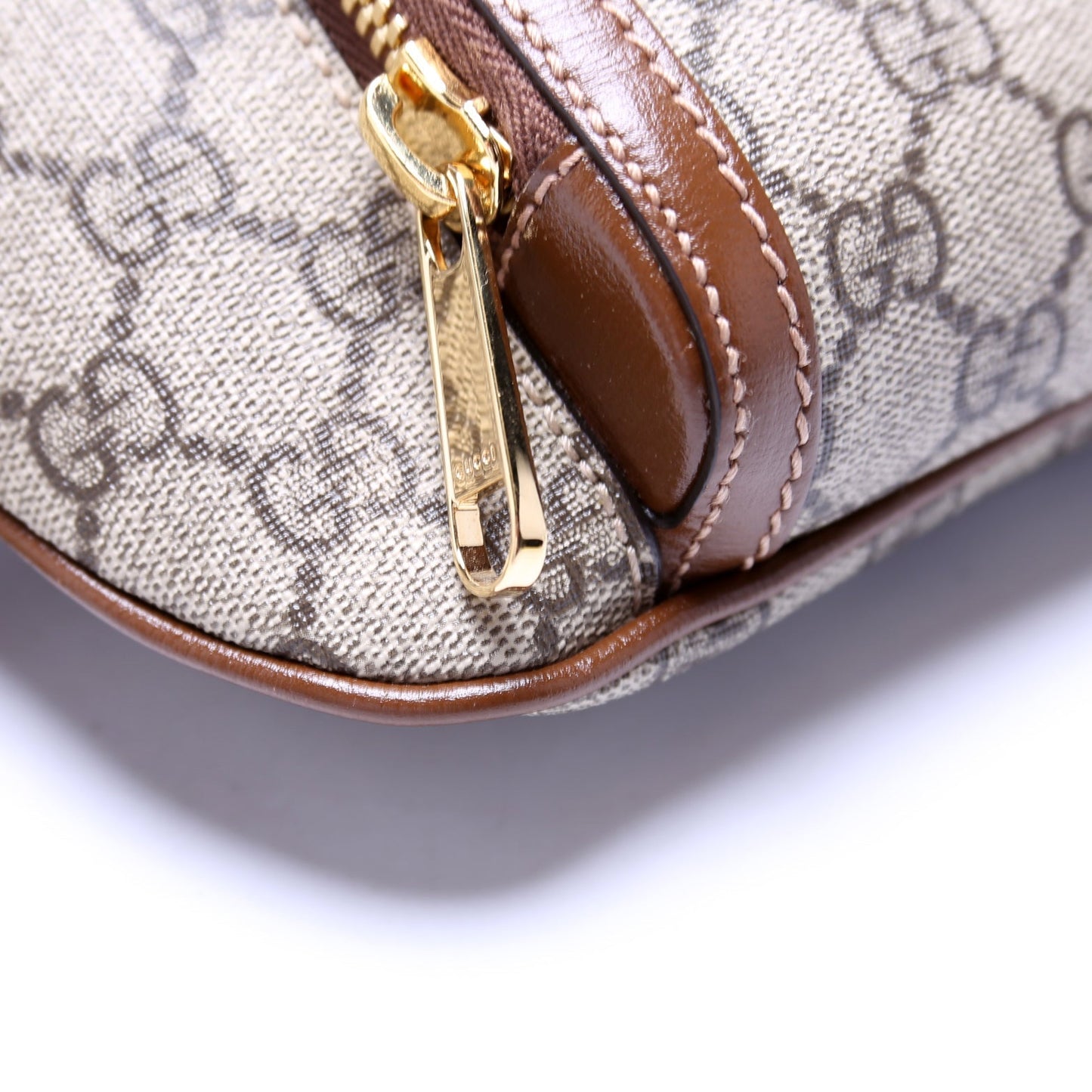 733240 Gucci Supreme Interlocking Gucci Large Belt Bag