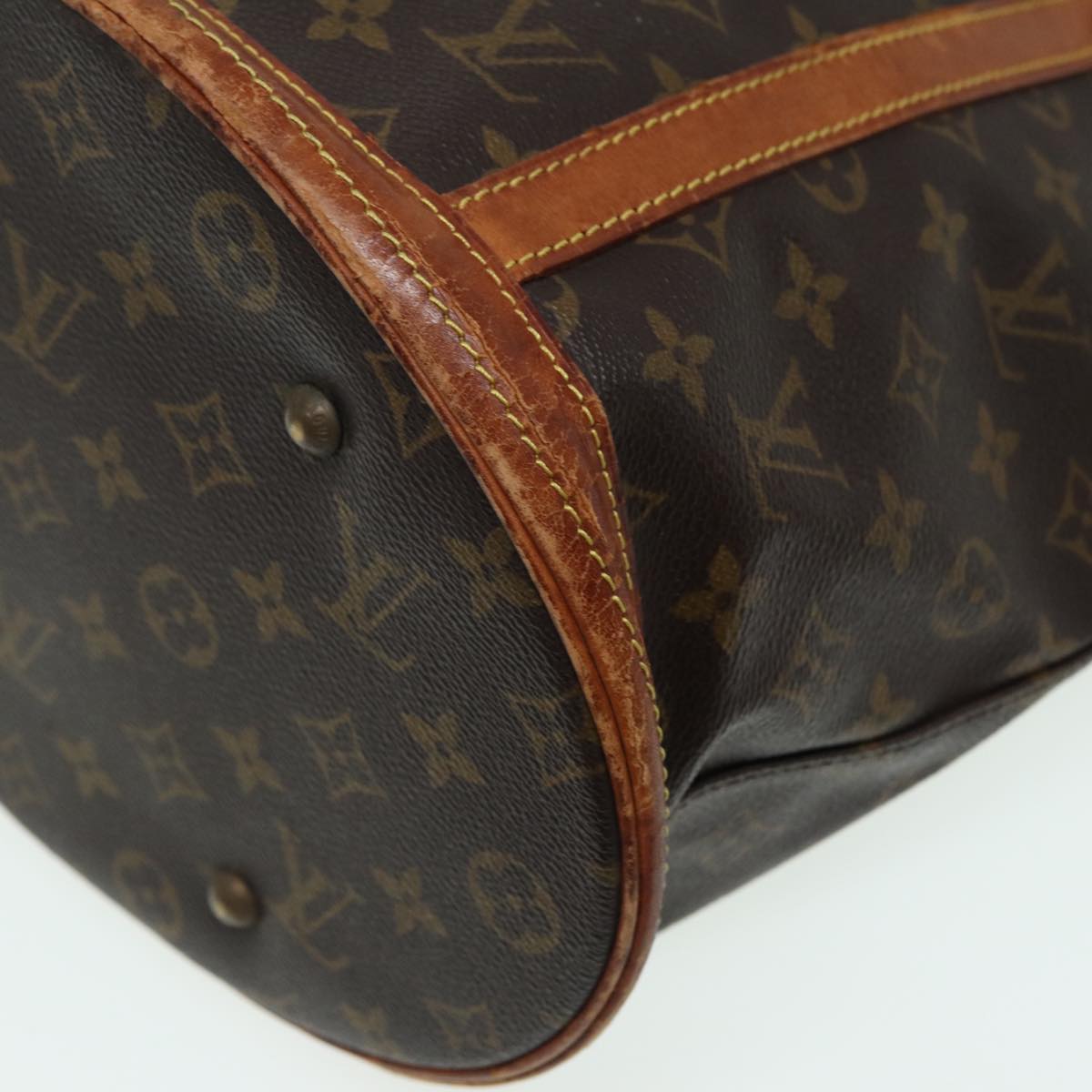 LOUIS VUITTON Bucket Shoulder Bag