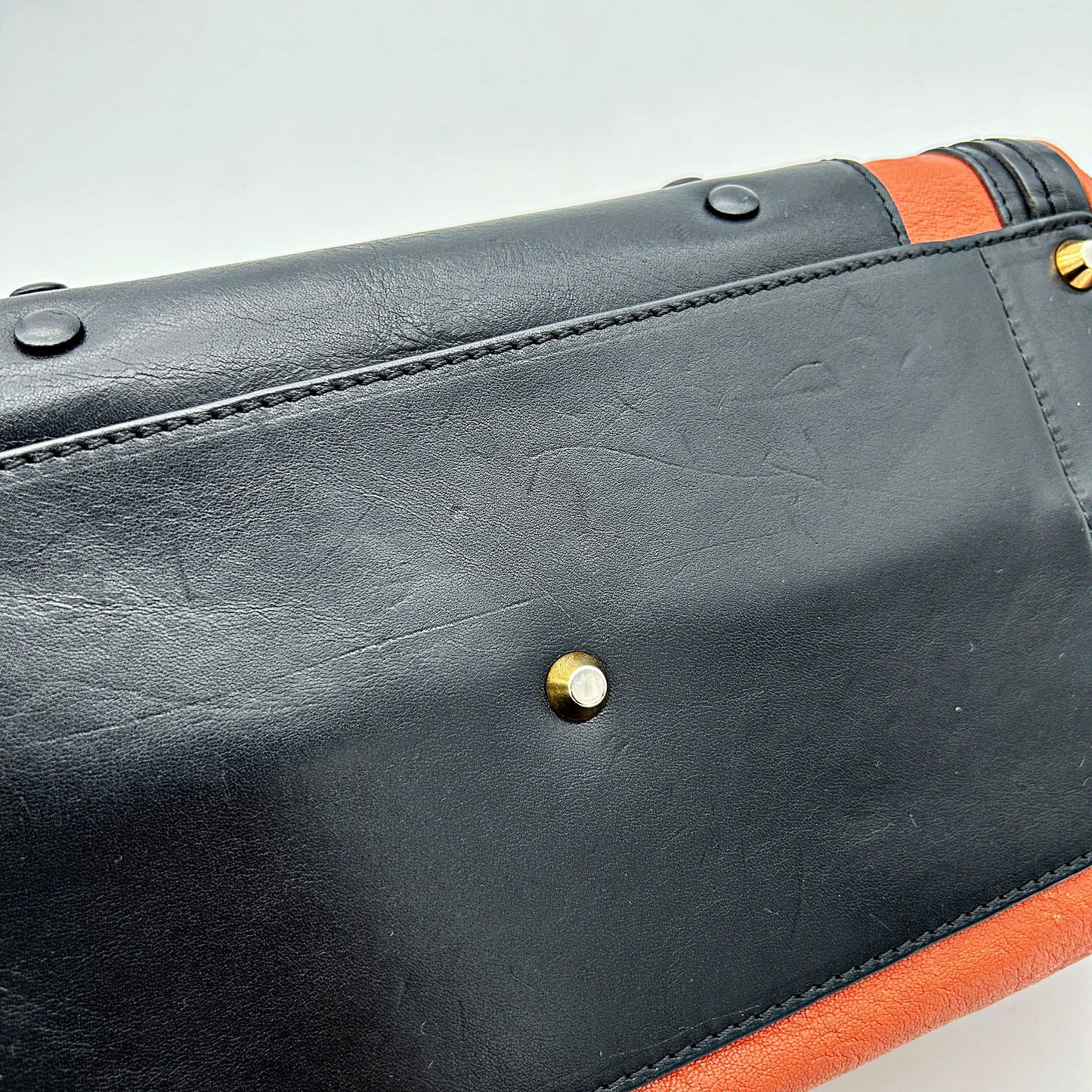 Chloé Leather Shoulder Bag - Black Handle Bags, Handbags LA2663
