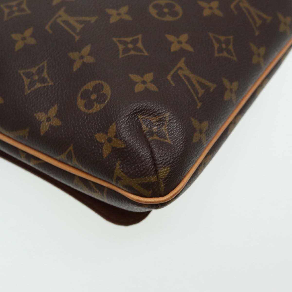 LOUIS VUITTON Musette Tango Shoulder Bag