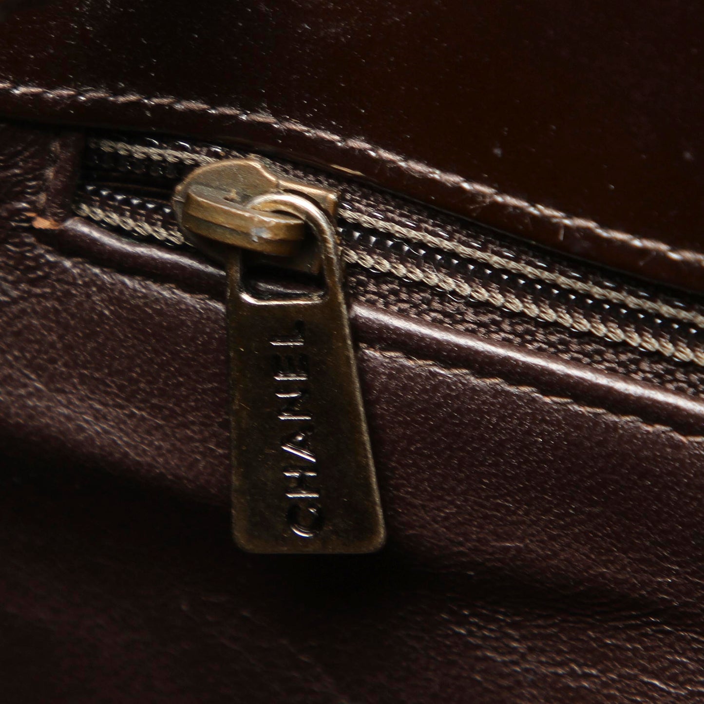 CC Chain Patent Leather Shoulder Bag Brown