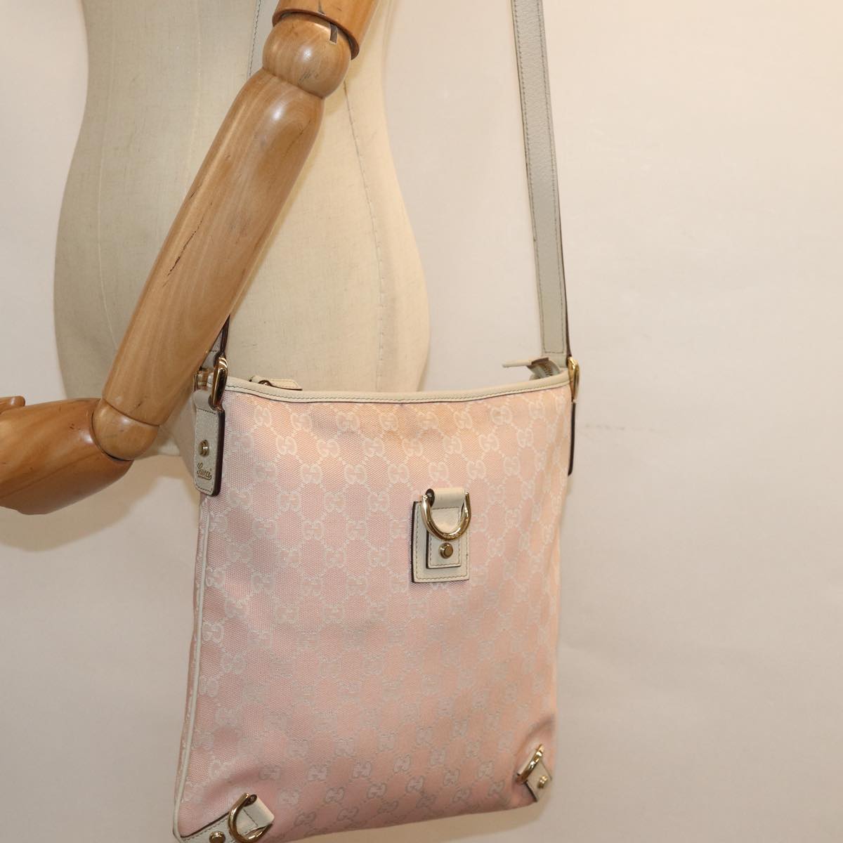 GUCCI GG canvas Shoulder Bag