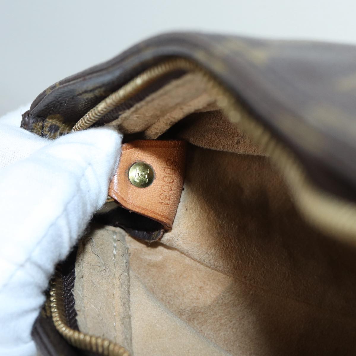 LOUIS VUITTON Looping GM Shoulder Bag