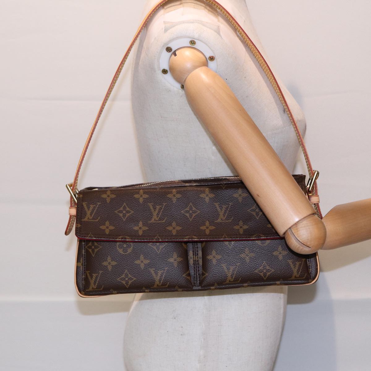 LOUIS VUITTON Viva Cite Shoulder Bag