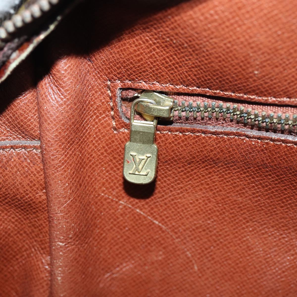 LOUIS VUITTON Nile Shoulder Bag