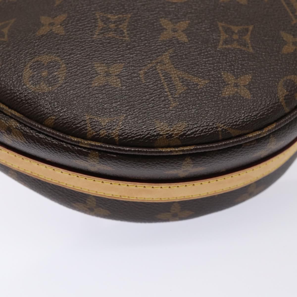 LOUIS VUITTON Chantilly Shoulder Bag