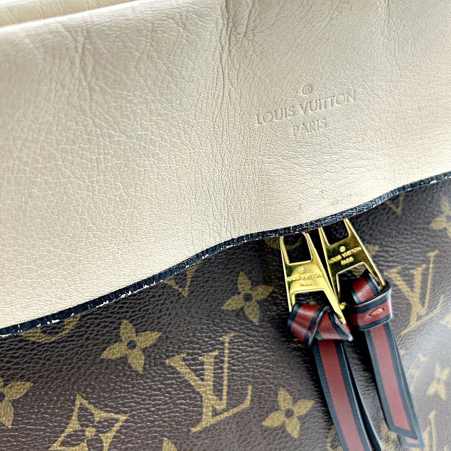 Pre-owned LOUIS VUITTON Monogram Tuileries Besace Creme LA32388