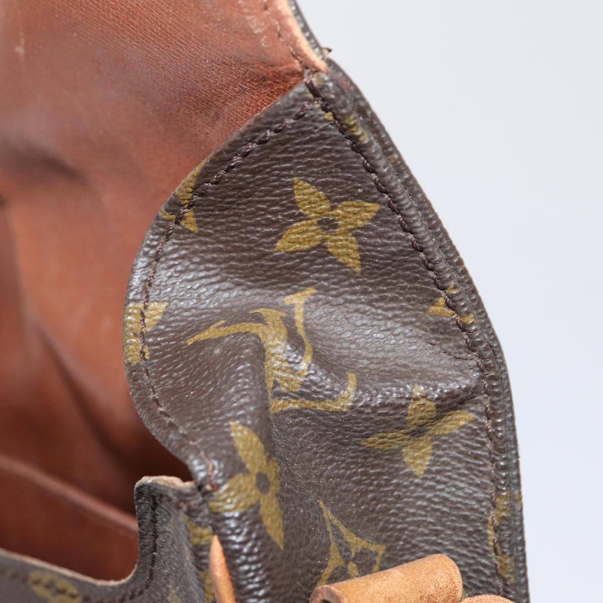 LOUIS VUITTON Cartouchiere 26 Shoulder Bag