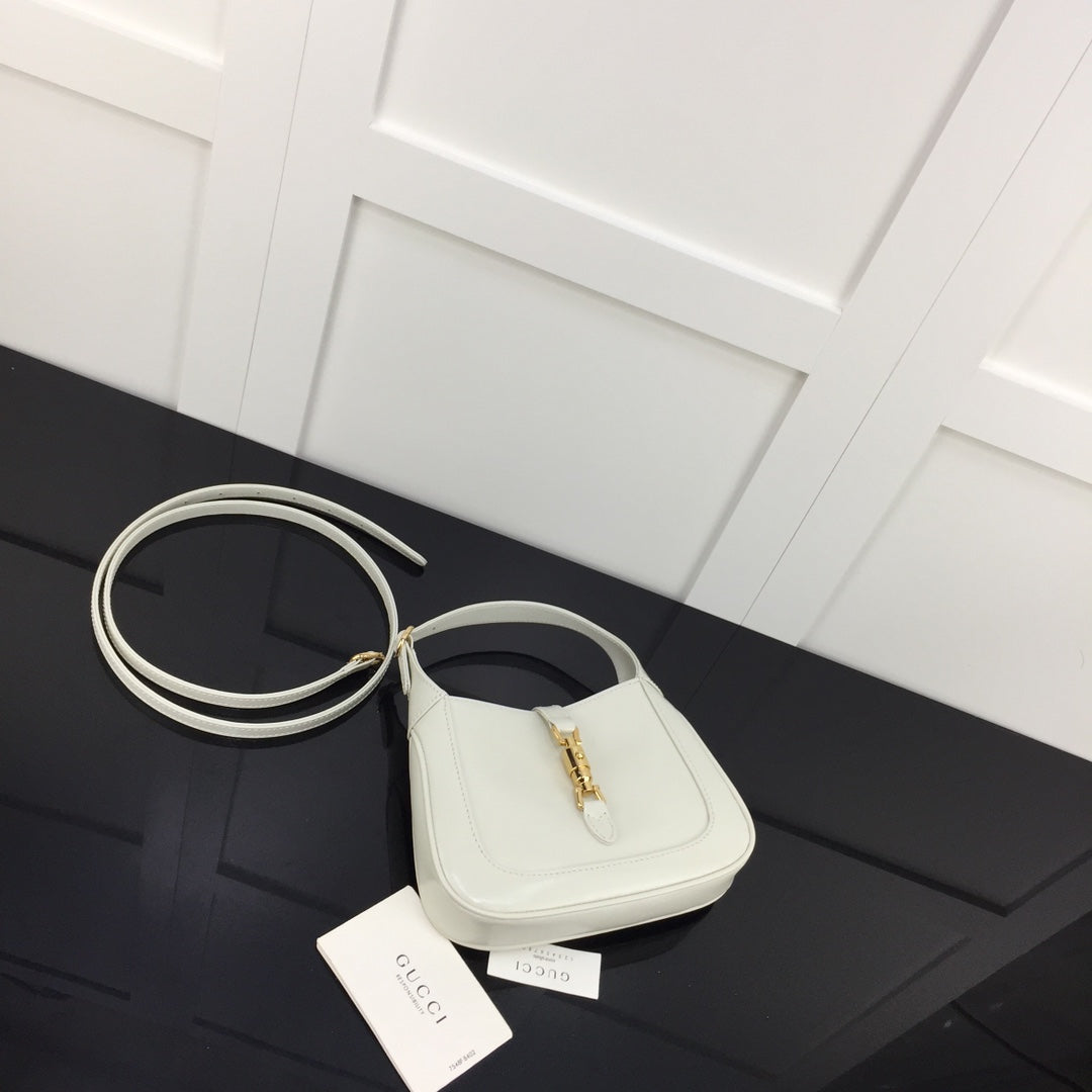 BOLSA GUCCI JACKIE MINI 19