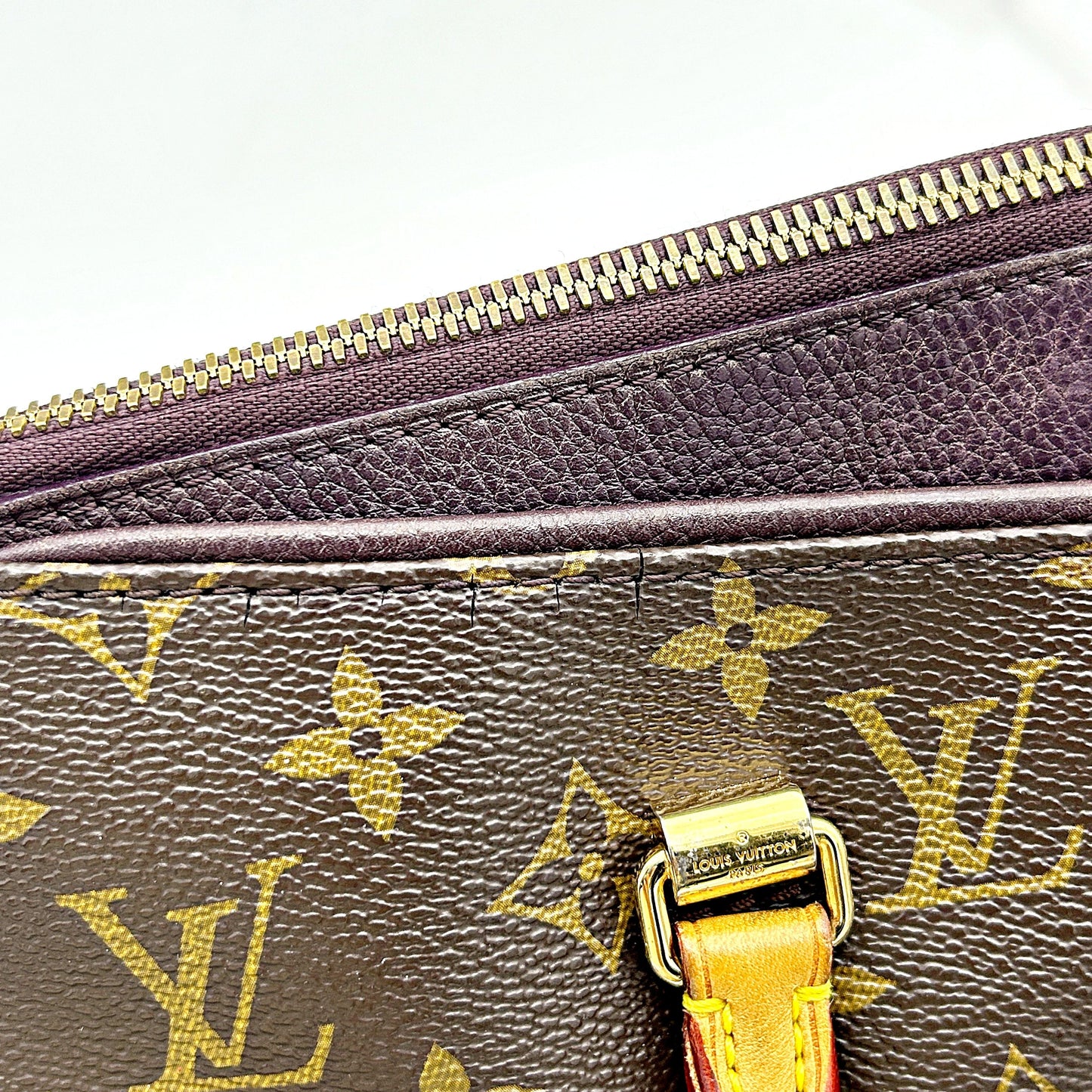 Louis Vuitton Monogram Pallas MM - Handle Bags, Handbags LA2230