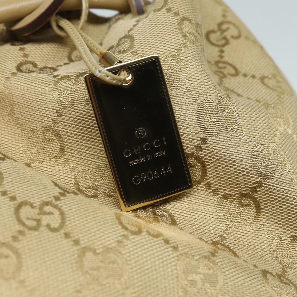 GUCCI GG canvas Shoulder Bag