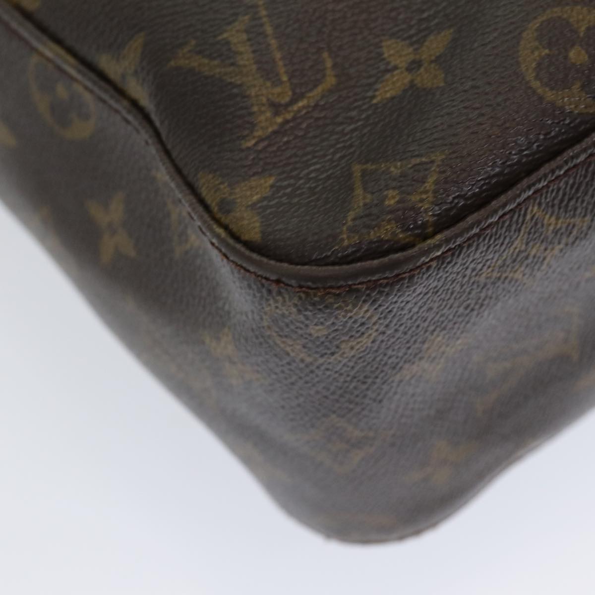 LOUIS VUITTON Looping GM Shoulder Bag