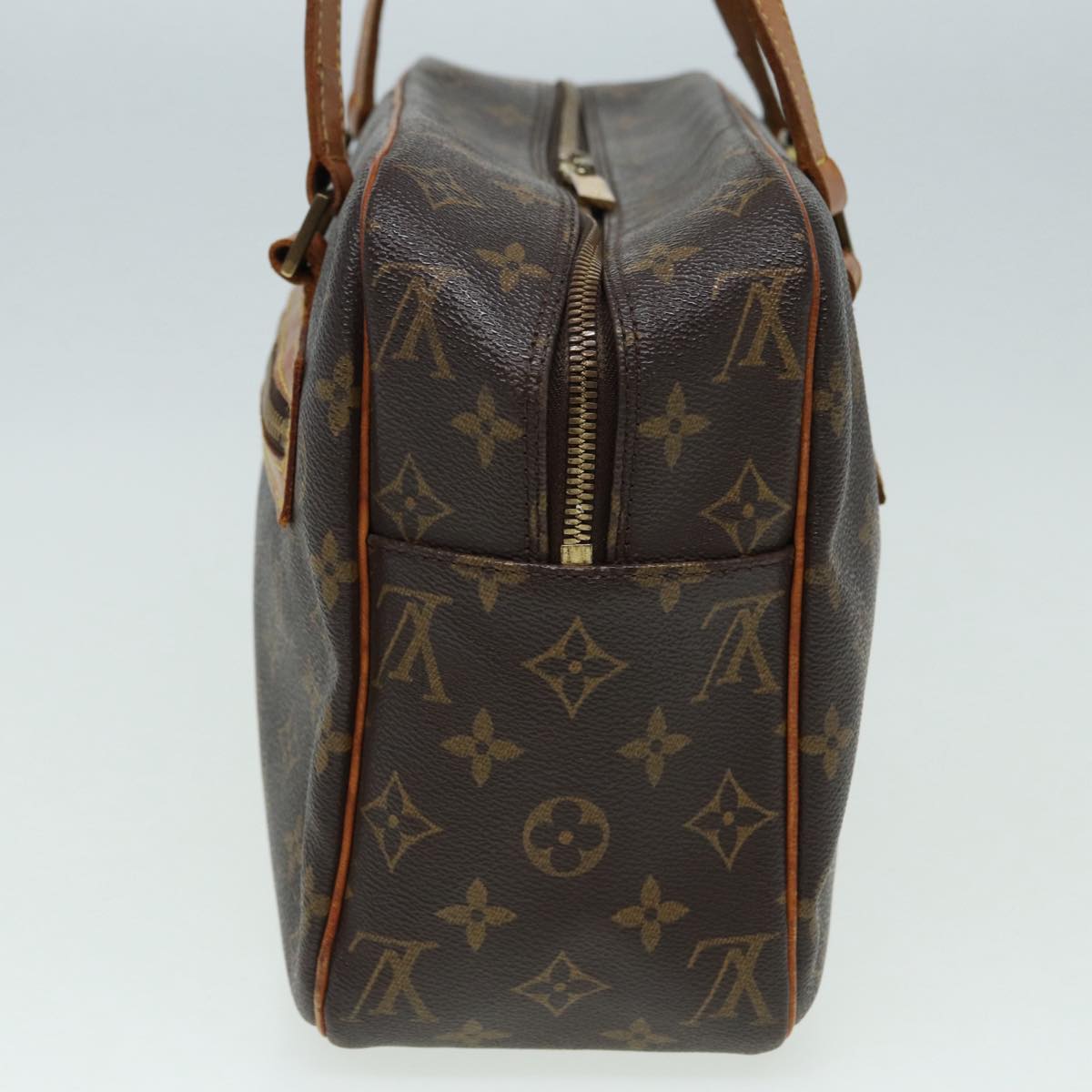 LOUIS VUITTON Cite Shoulder Bag