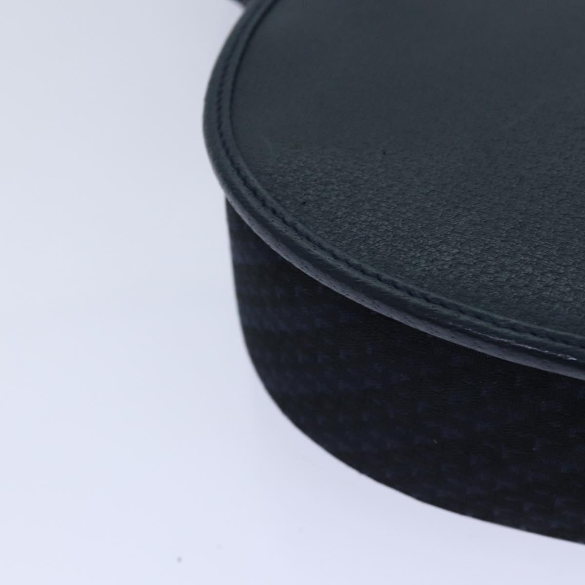 GUCCI G Logo Shoulder Bag