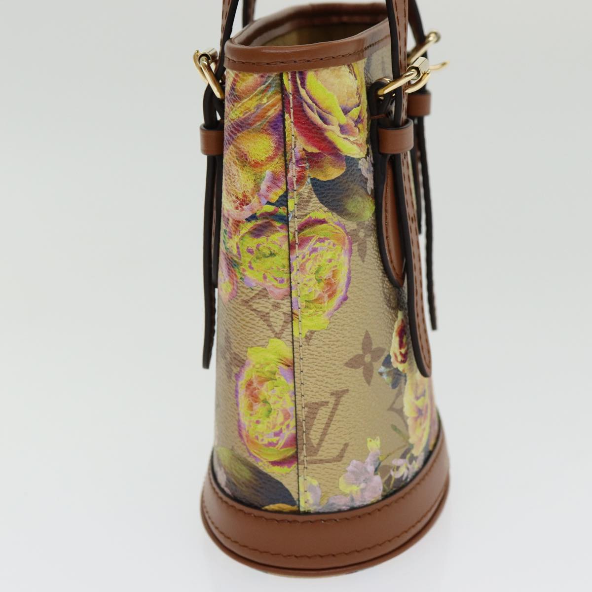 LOUIS VUITTON Bucket Shoulder Bag