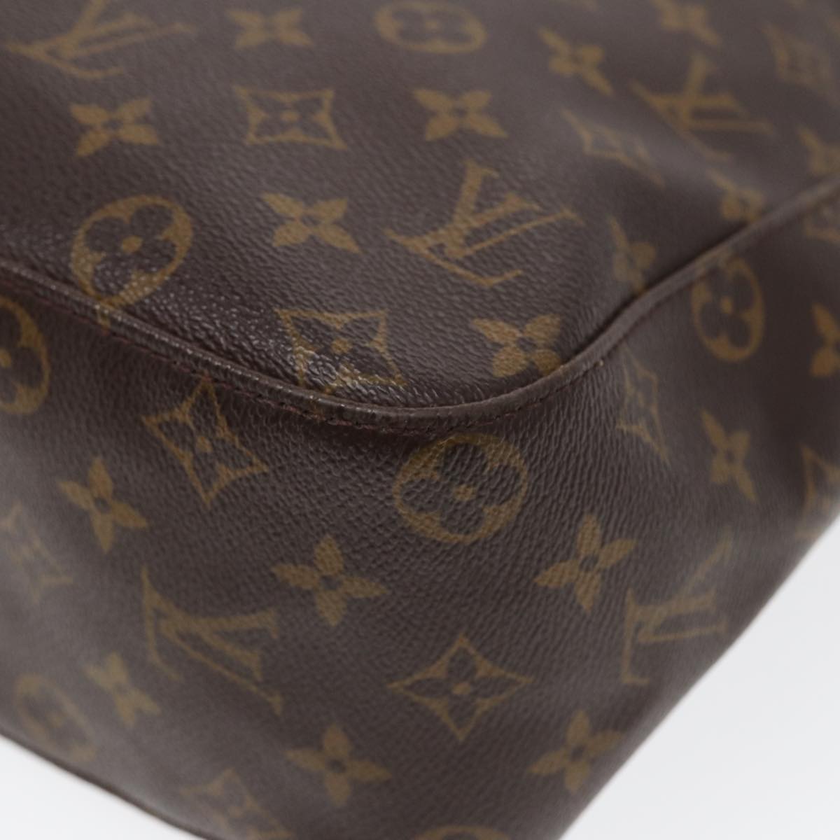 LOUIS VUITTON Looping GM Shoulder Bag
