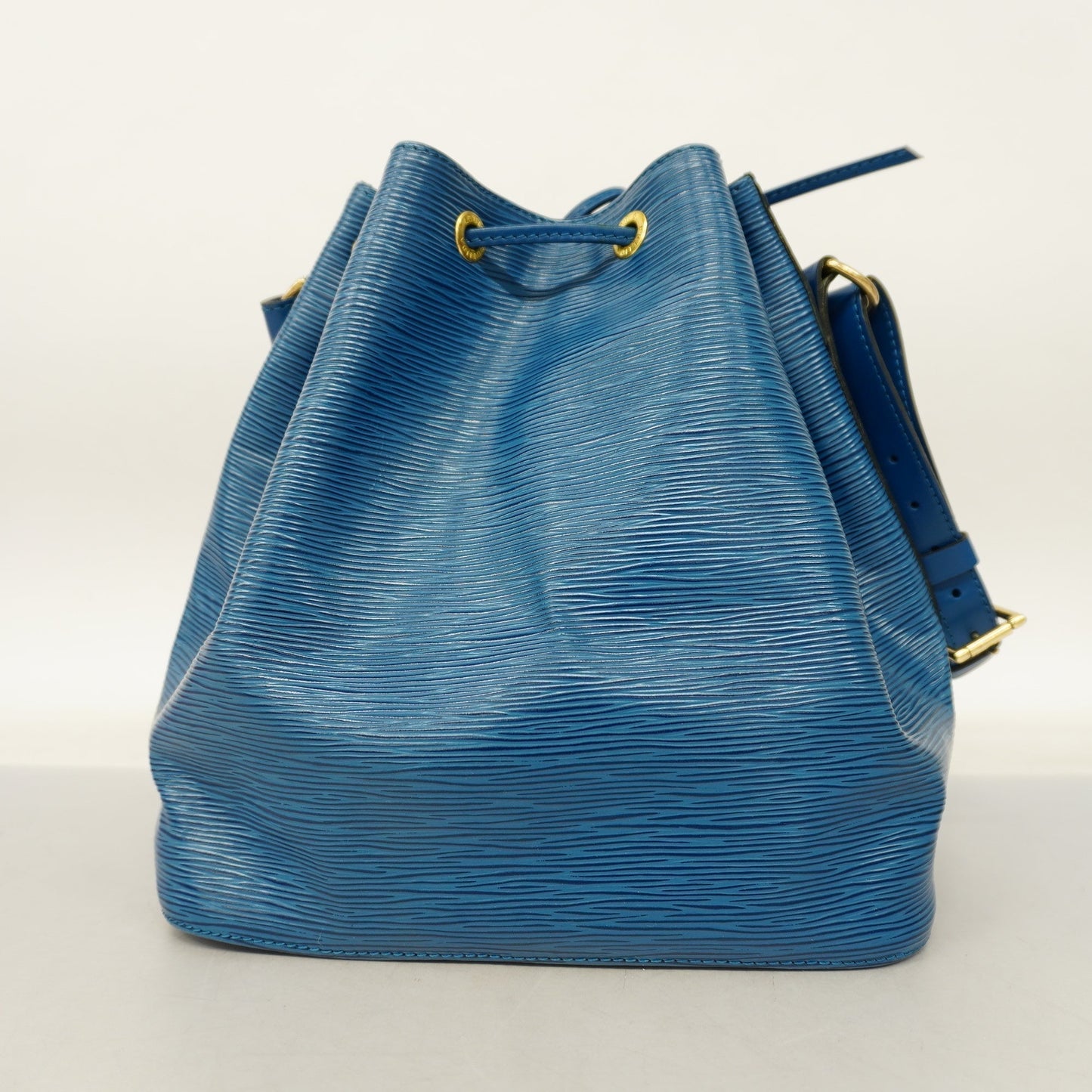 Louis Vuitton  Epi Petit Noe M44105 Women's Shoulder Bag Toledo Blue