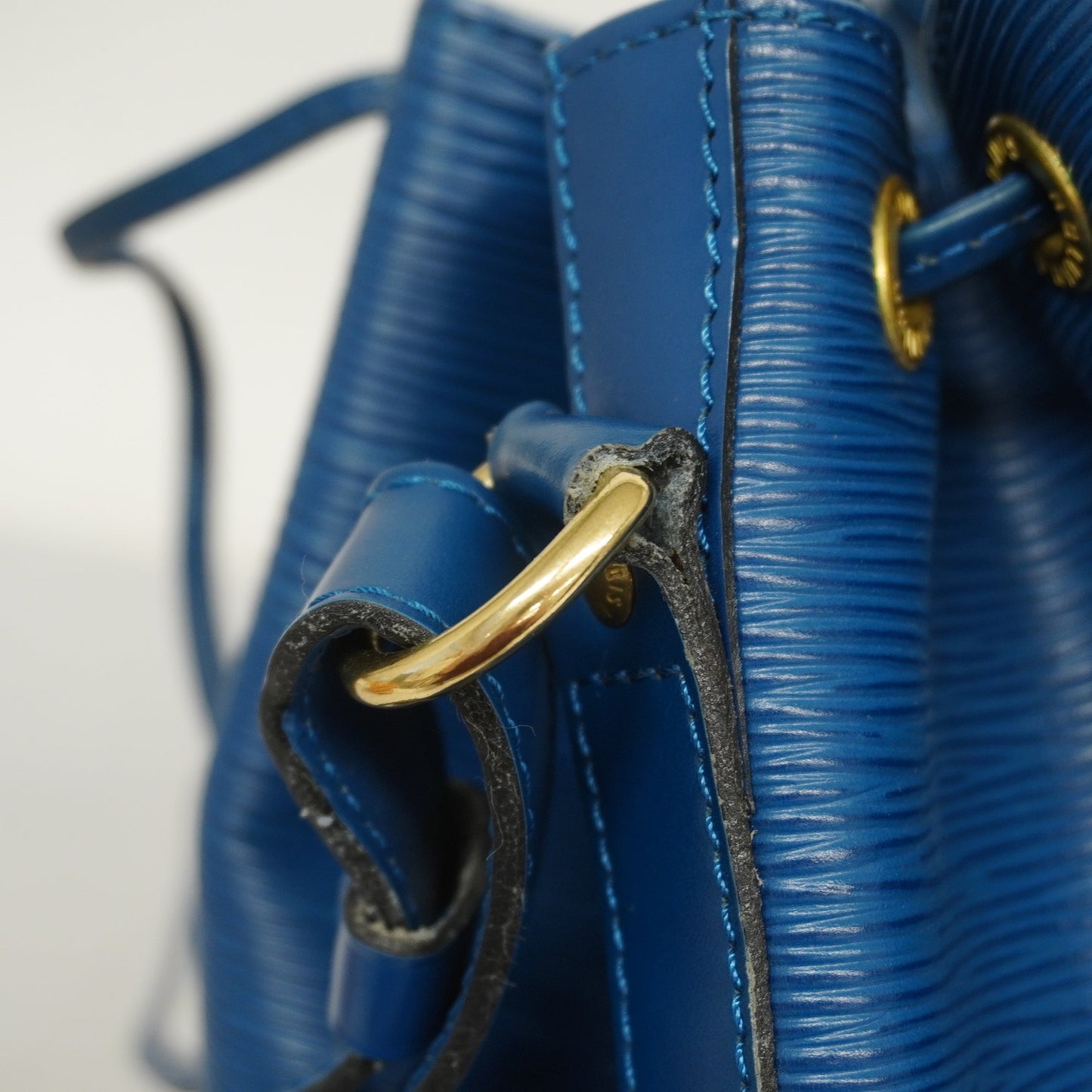 Louis Vuitton  Epi Noe M44005 Women's Shoulder Bag Toledo Blue