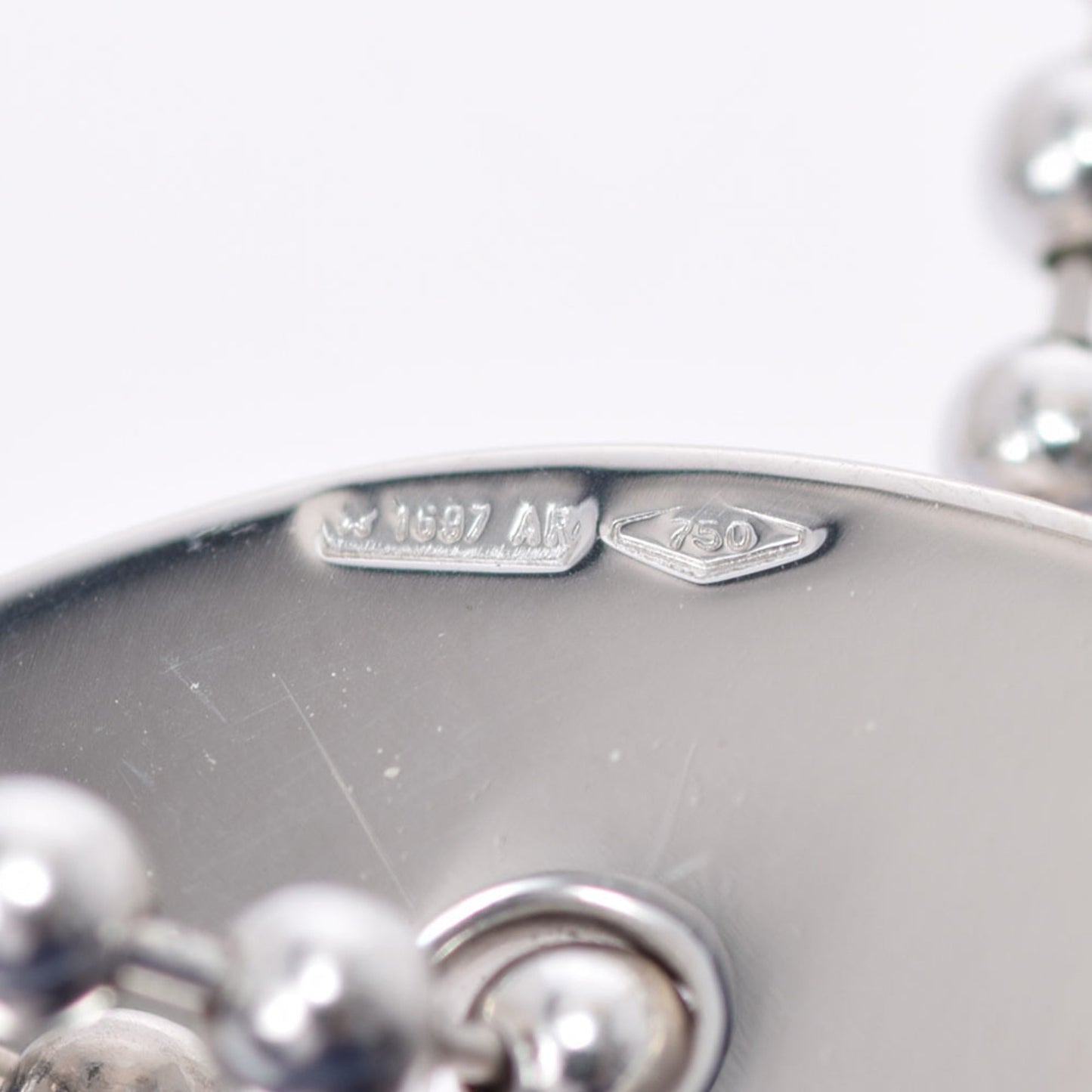 Gucci 2P diamond dock tag unisex K18WG necklace