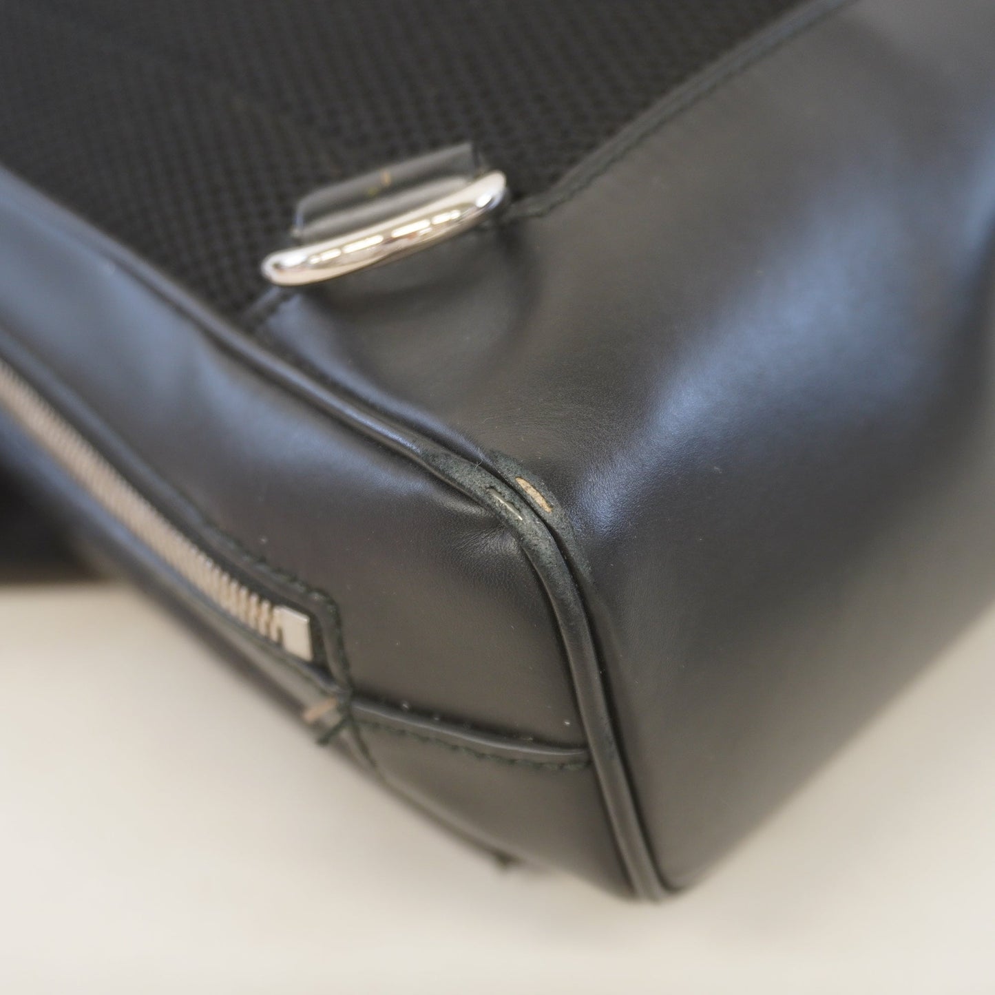 Guccissima Body bag 450970 Men's Leather Sling Bag Black