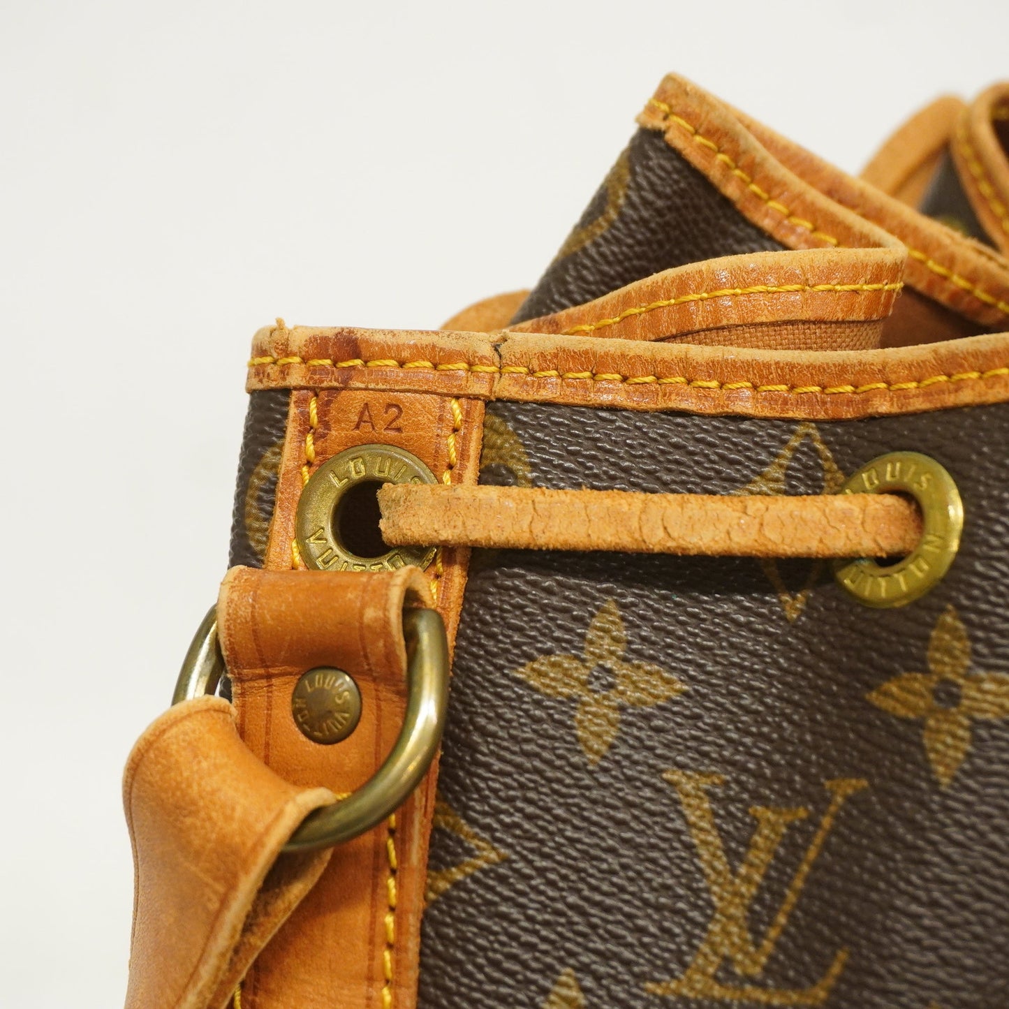 Louis Vuitton  Monogram Noe M42224 Women's Shoulder Bag