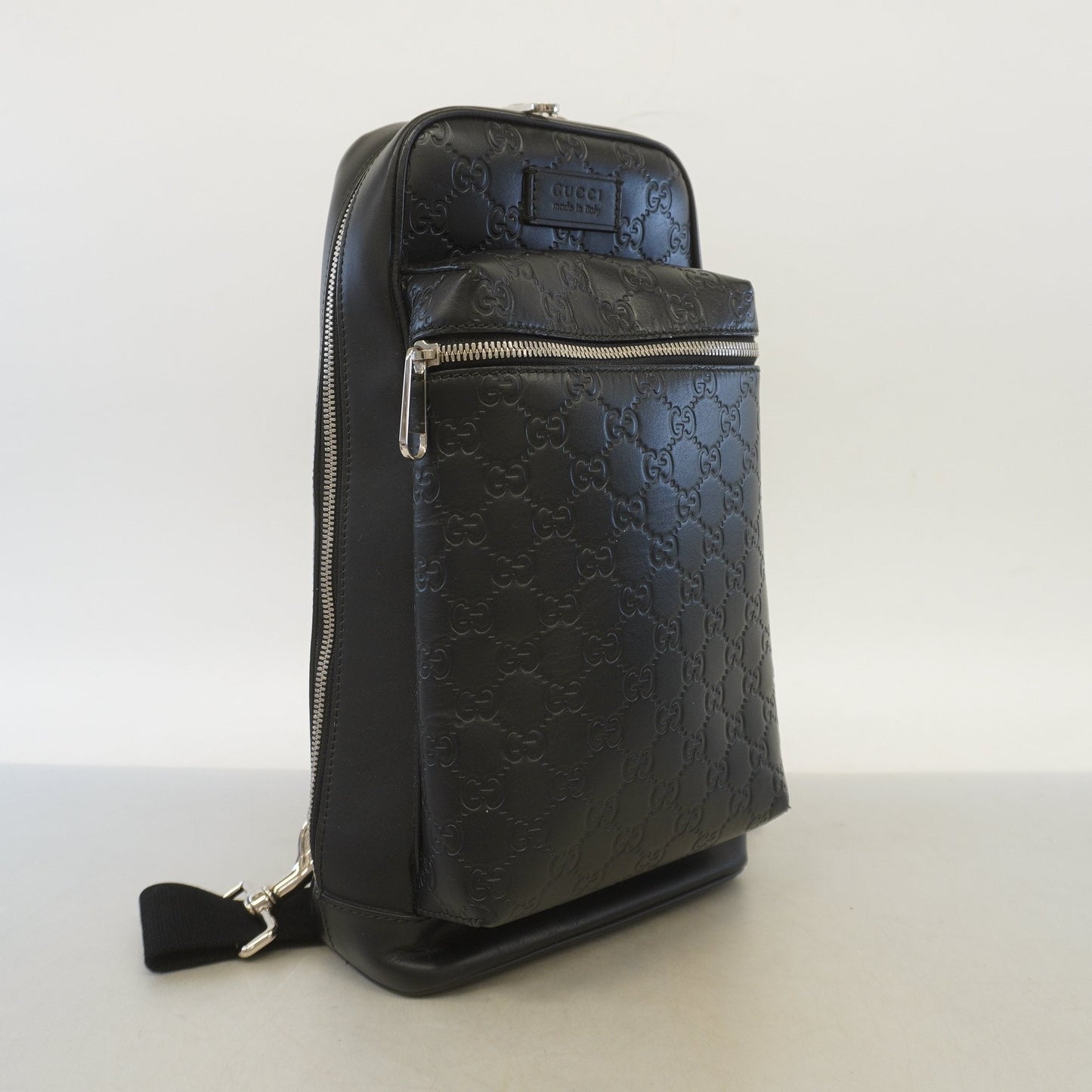 Guccissima Body bag 450970 Men's Leather Sling Bag Black