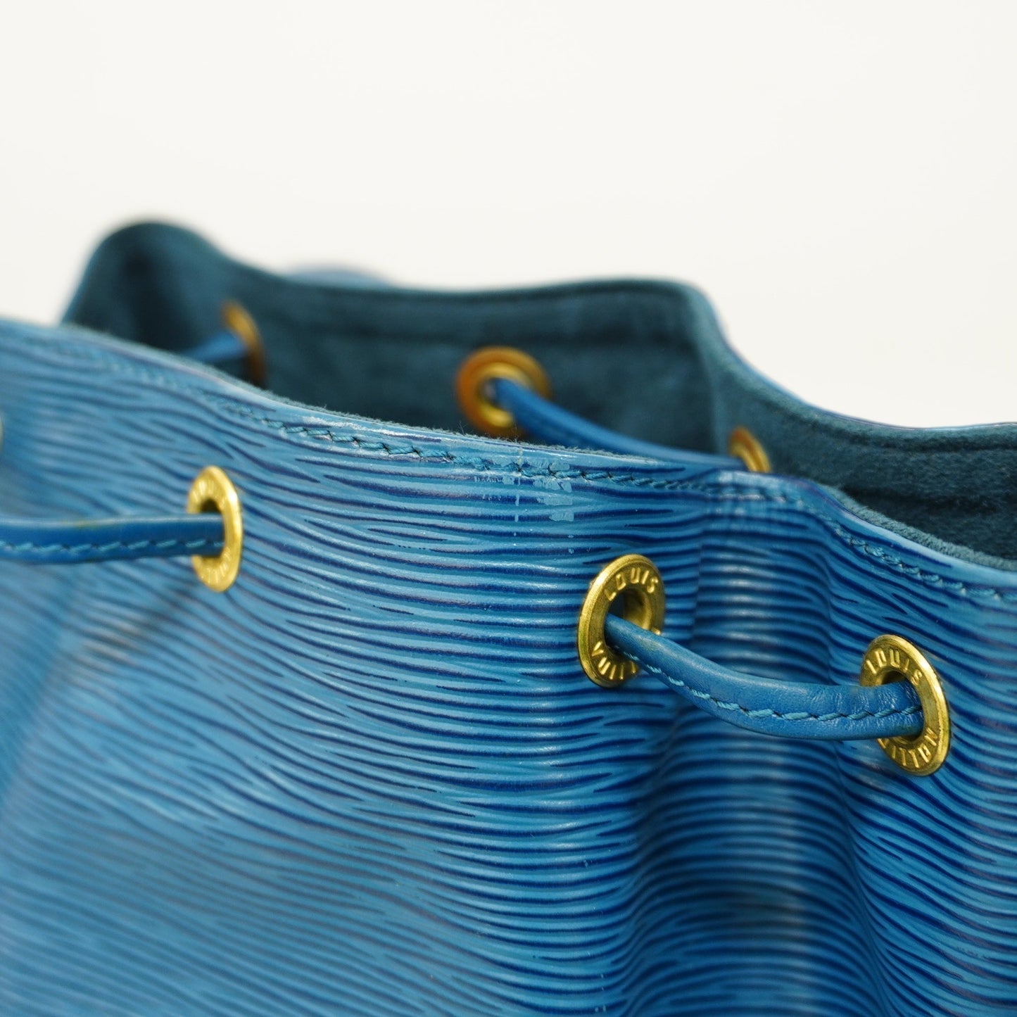 Louis Vuitton  Epi Petit Noe M44105 Women's Shoulder Bag Toledo Blue