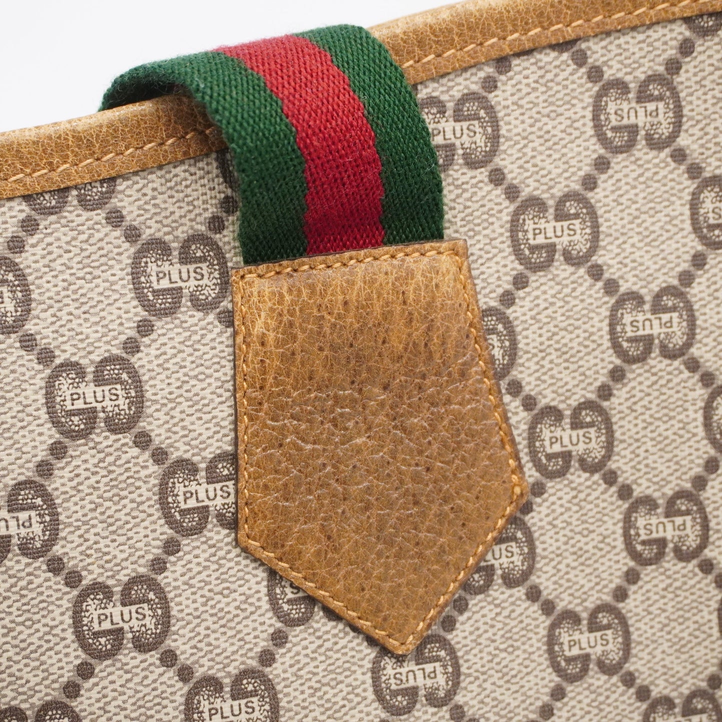 Gucci  Sherry Line 39 02 003 Women's GG Plus,Leather Tote Bag Beige