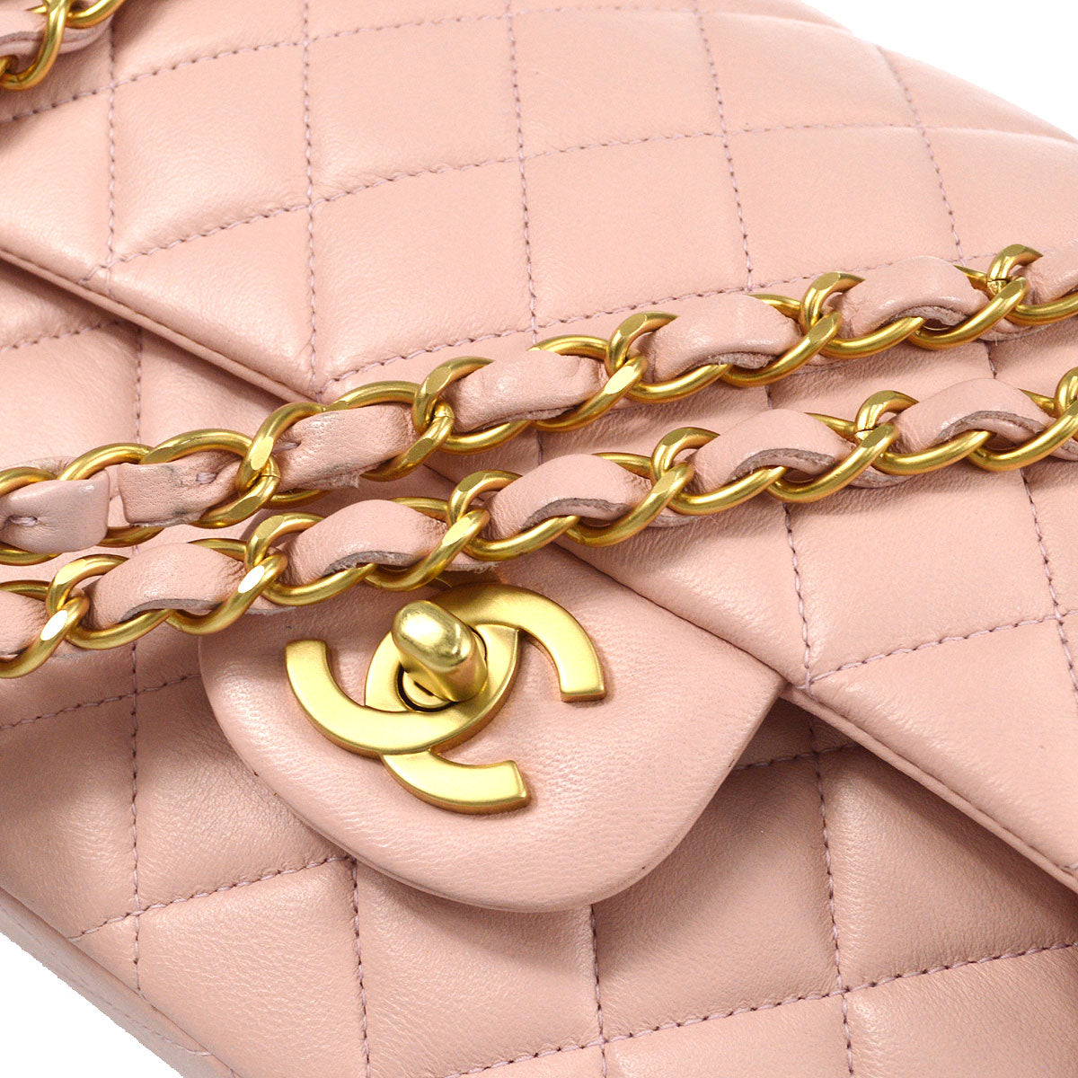 CHANEL Classic Double Flap Medium Shoulder Bag Pink Lambskin