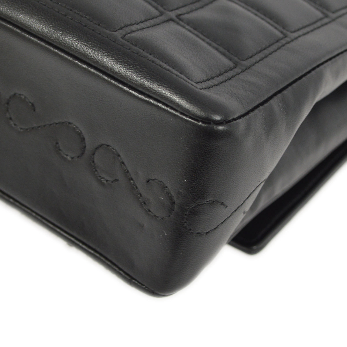 Chanel 2000-2001 Black Lambskin Mademoiselle Lock Choco Bar Shoulder Bag