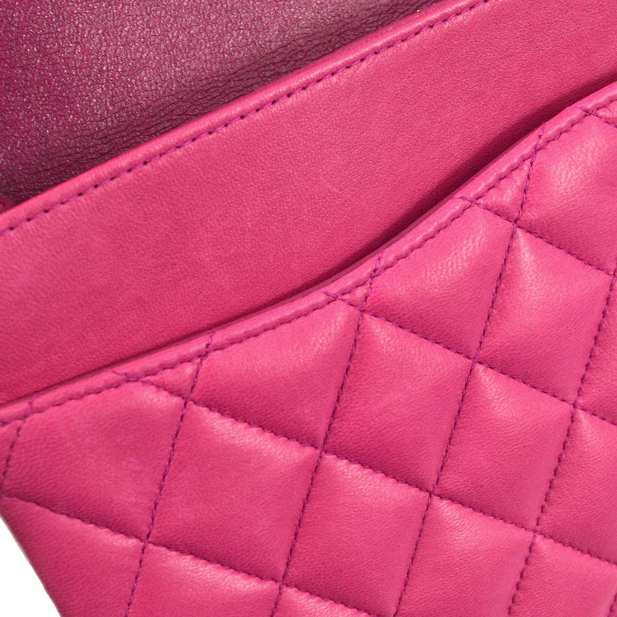 Chanel * 2000-2001 Pink Lambskin Medium Classic Double Flap Shoulder Bag