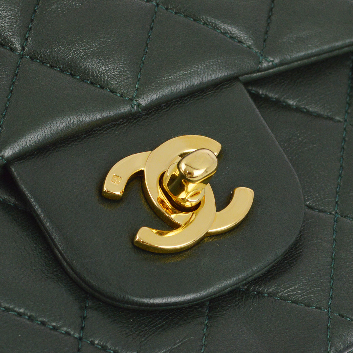 Chanel * 1989-1991 Green Lambskin Medium Classic Double Flap Shoulder Bag