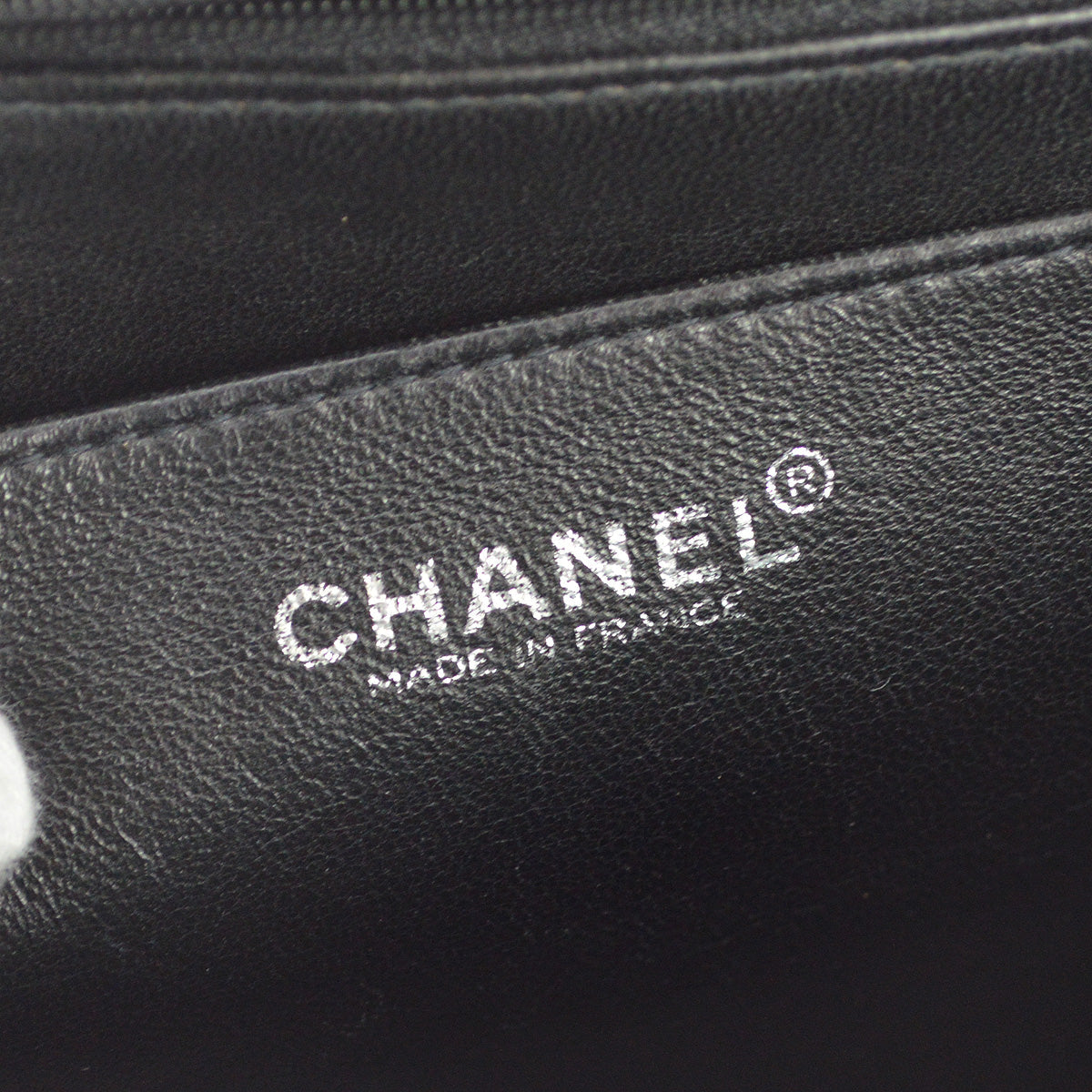 Chanel 2000-2001 Black Caviar Jumbo Classic Flap Shoulder Bag