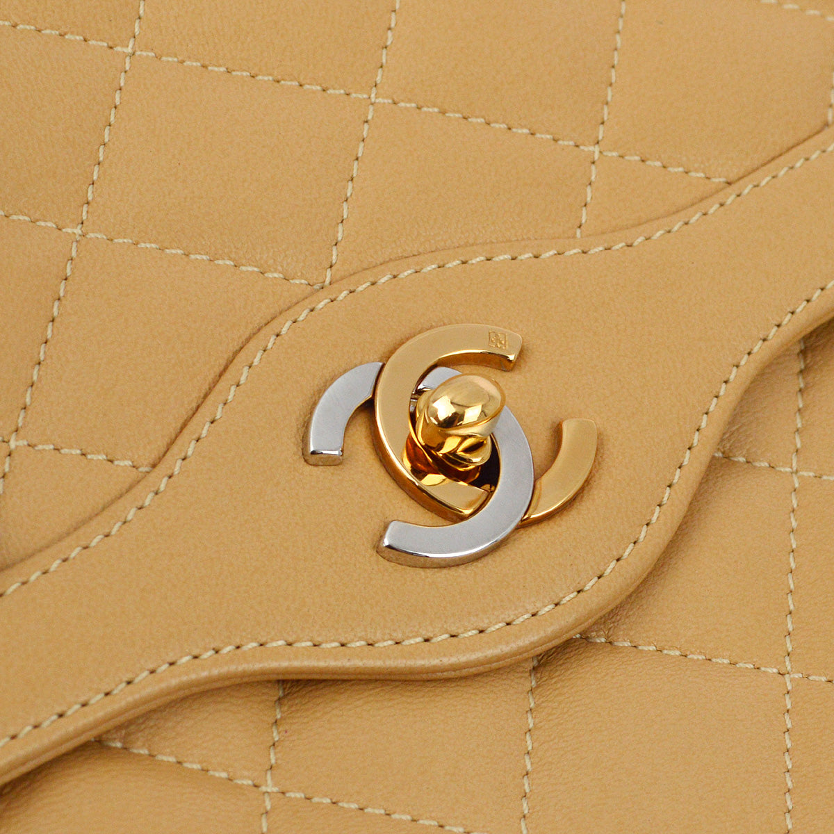 Chanel 1991-1994 Beige Lambskin Paris Limited Medium Double Flap Shoulder Bag