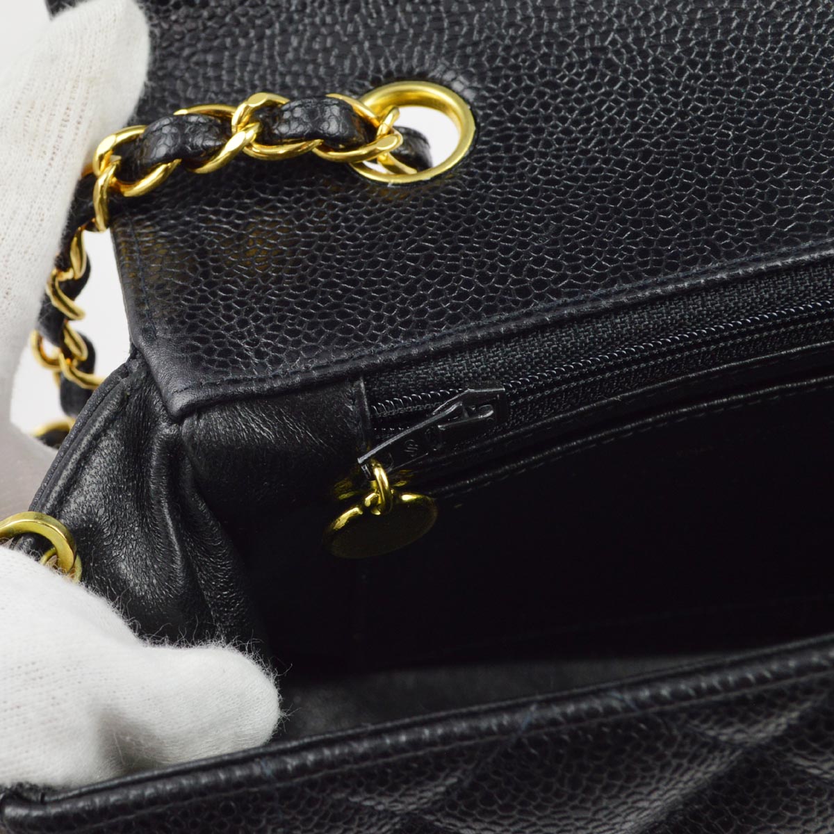 Chanel 1994-1996 Black Caviar Medium Diana Shoulder Bag