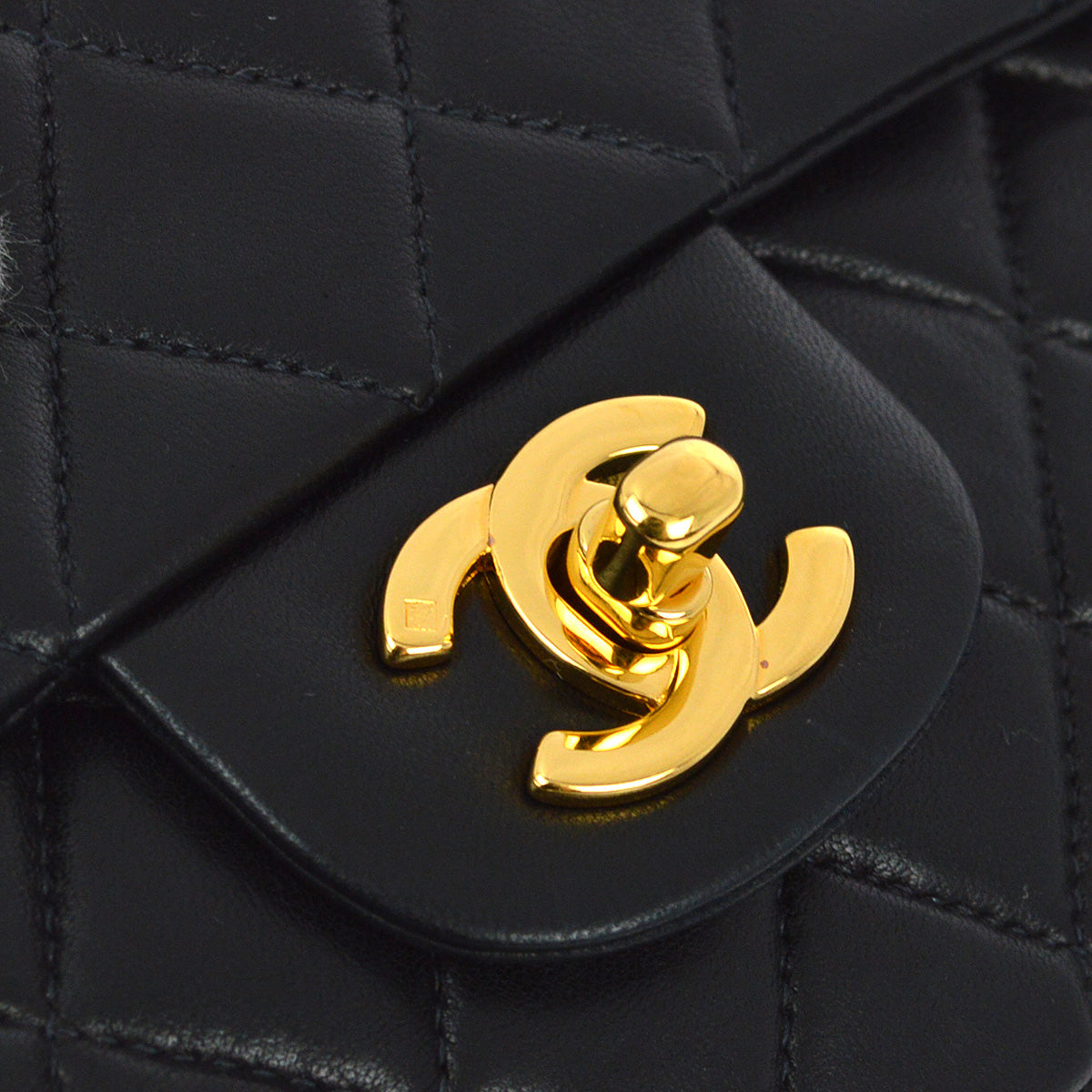 Chanel 2000-2001 Black Lambskin Medium Classic Double Flap Shoulder Bag