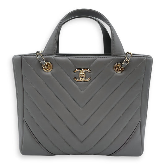 Chevron Print Seasonal Tote 25x21x9cm Grey Shoulder Bag in Lambskin, Gold hardware