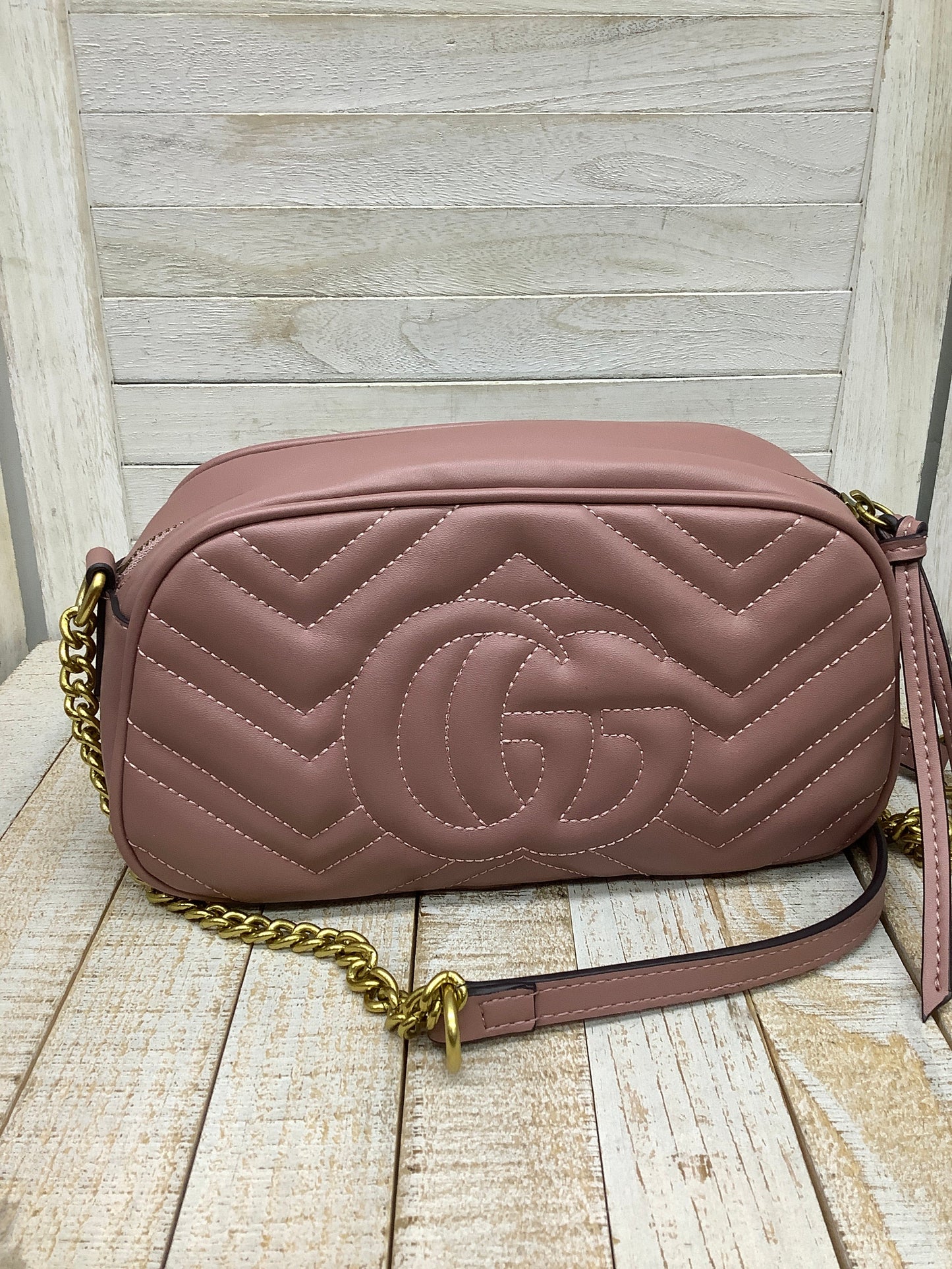 Crossbody Luxury Designer By Gucci  Size: Medium
