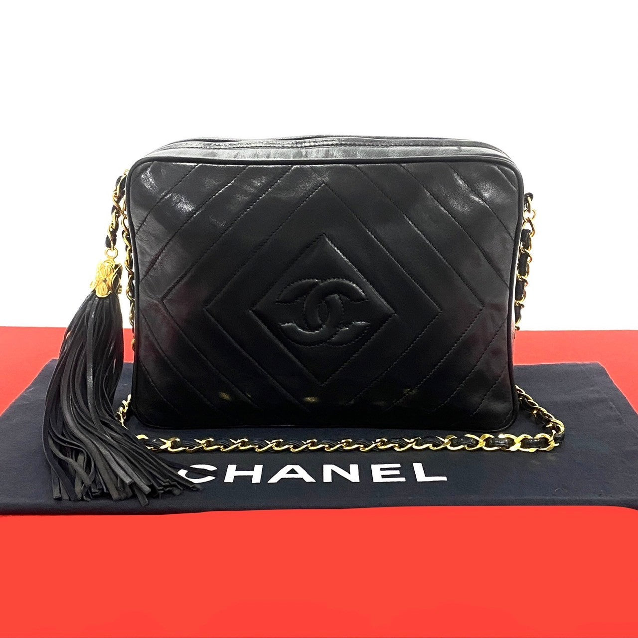CHANEL Shoulder Bag lambskin black